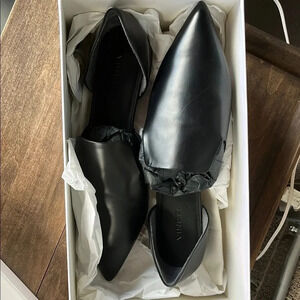 NIB Vince Damris Black Leather Flats Size 9.5